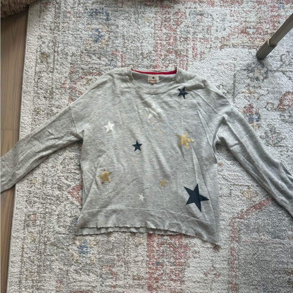 Sundry Gray Star Sweater